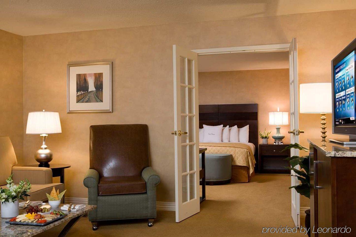 Doubletree By Hilton Hotel Boston - Bedford Glen Bilik gambar